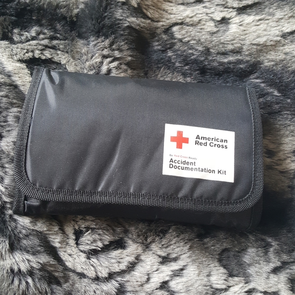 Red cross. Vintage. Accident documentation kit